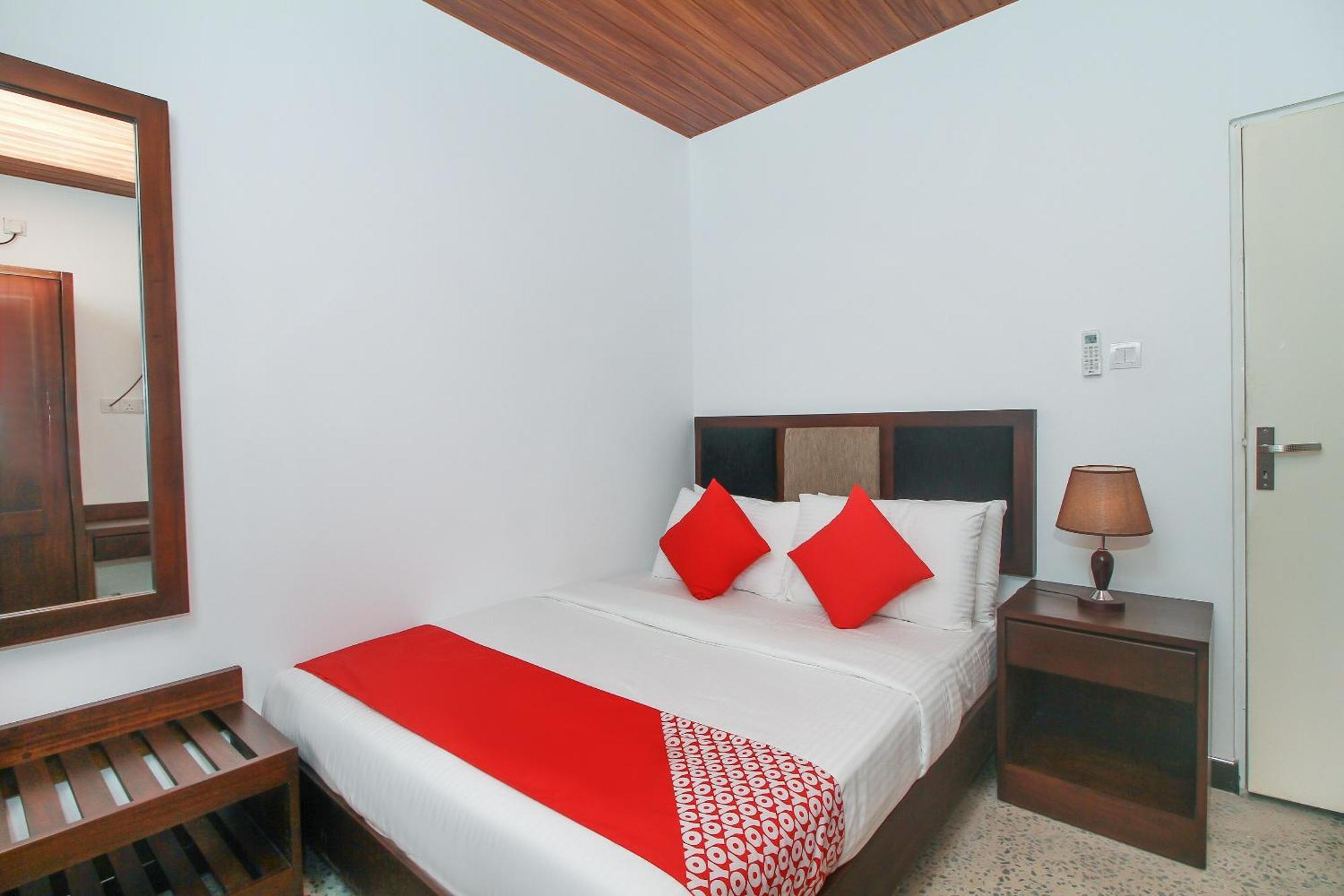 Hotel 198 Negombo Ruang foto