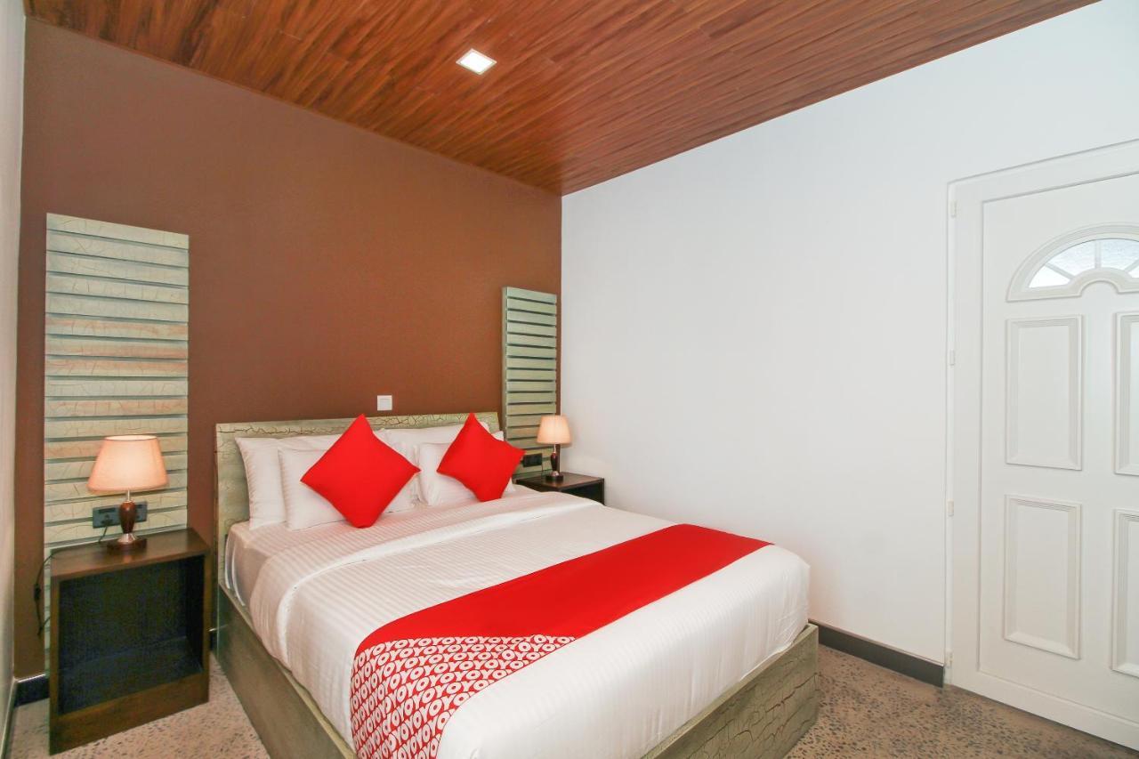 Hotel 198 Negombo Bagian luar foto